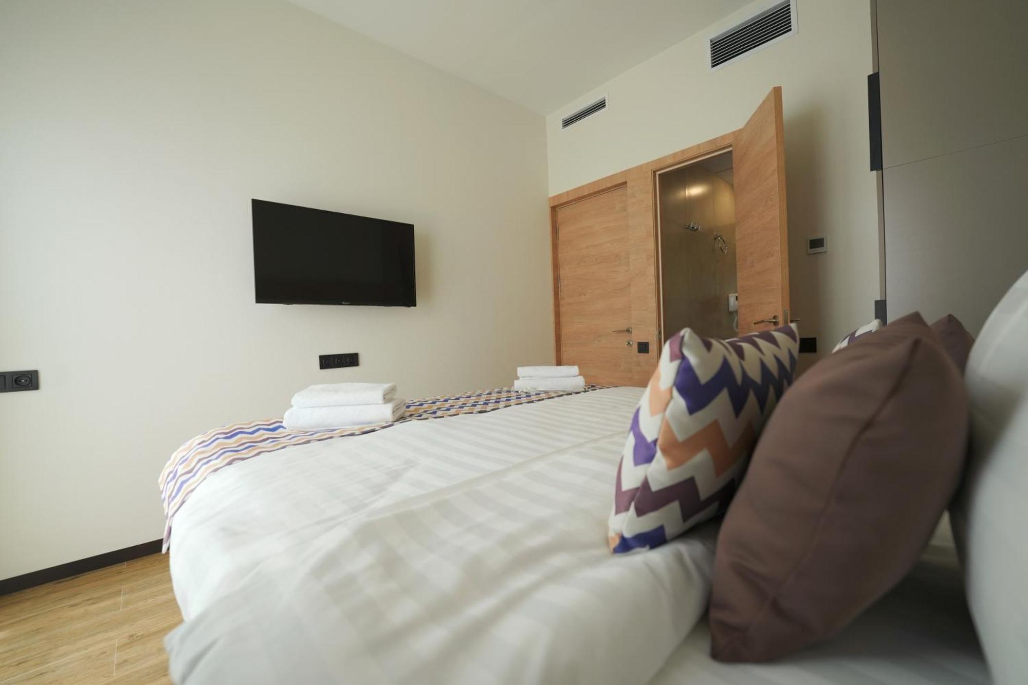 4Guest Hotel Erivan Dış mekan fotoğraf